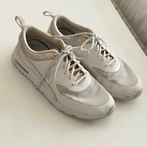 White Nike Air Max workout shoes US 8